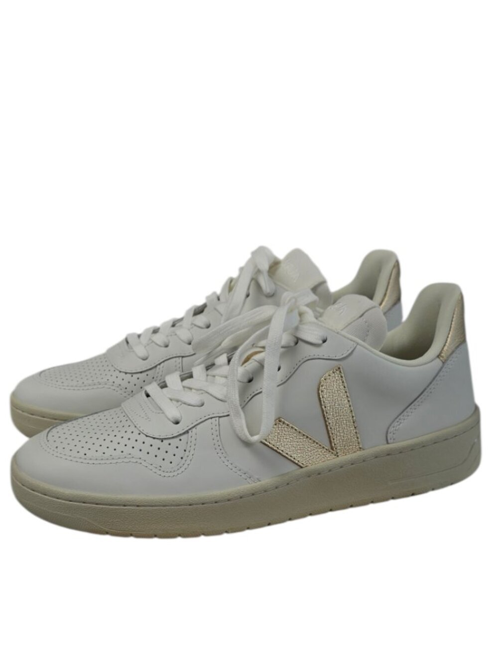 Veja V-10 Prime Leather Sneakers, Extra White, Streetwear, Unisex M8, W10